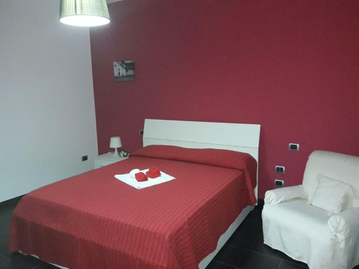 Appartamento Casa Zefiro Pozzallo Esterno foto